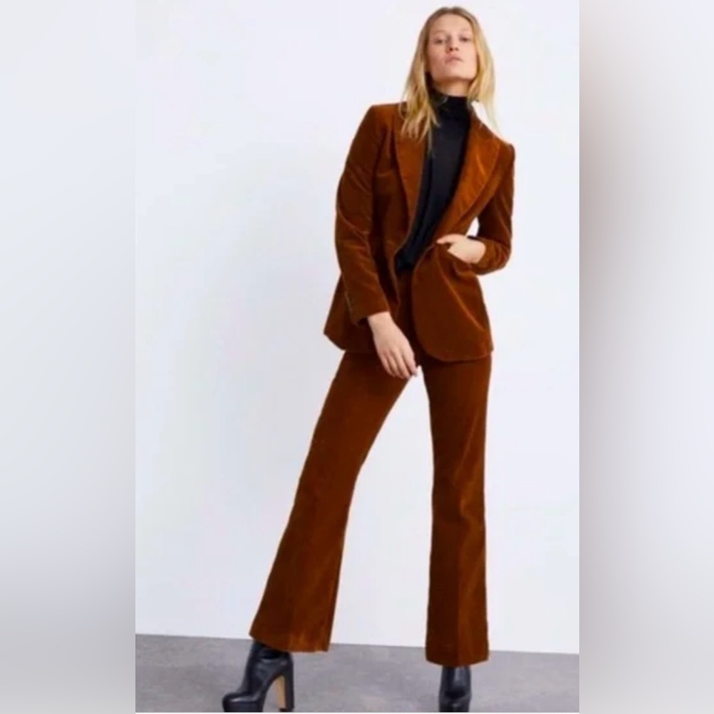 ZARA BROWN CORDUROY BLAZER JACKET( xs) AND HIGH RISE WIDE LEG PANT (small)